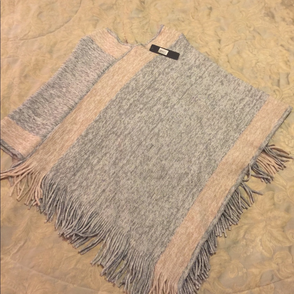 REDUCED! Soft Sweater Poncho